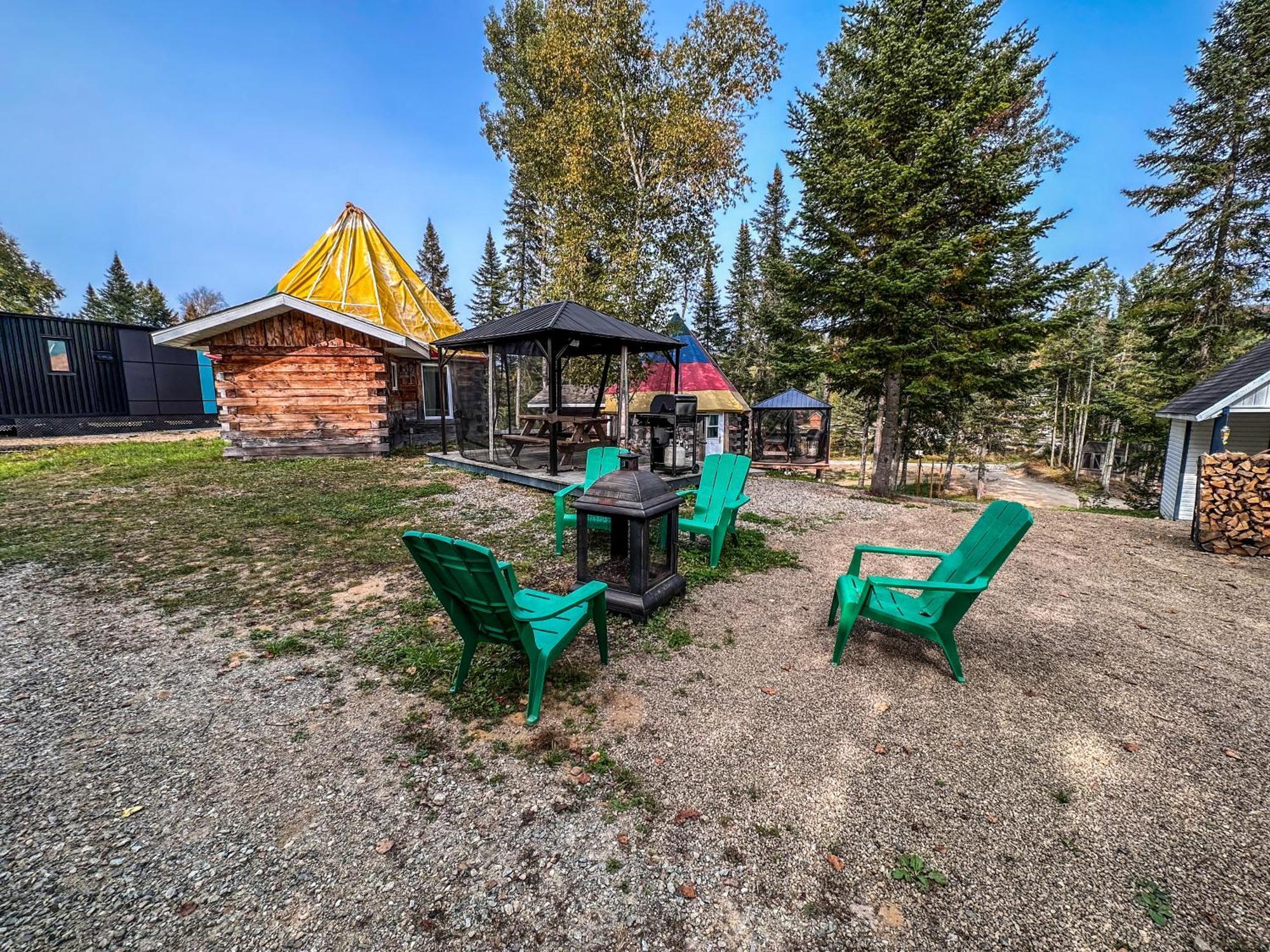 Auberge Du Vieux Moulin Sainte-Emélie المظهر الخارجي الصورة