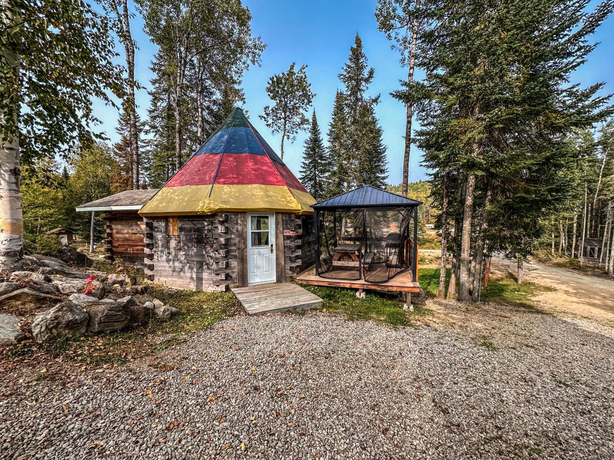 Auberge Du Vieux Moulin Sainte-Emélie المظهر الخارجي الصورة