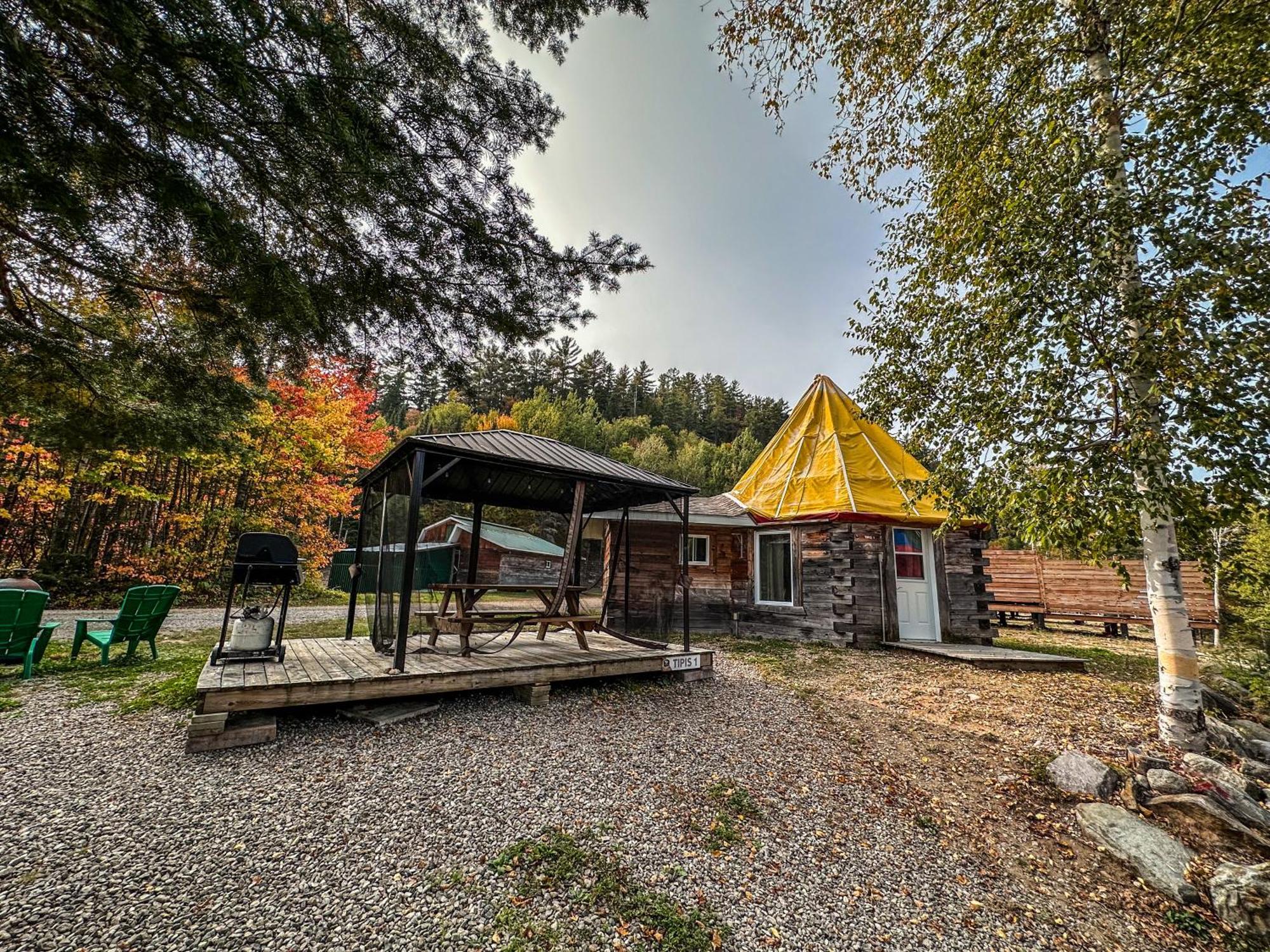 Auberge Du Vieux Moulin Sainte-Emélie المظهر الخارجي الصورة